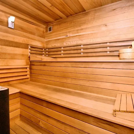 Beautiful Chalet With Sauna Near Forest In * 杜柏
